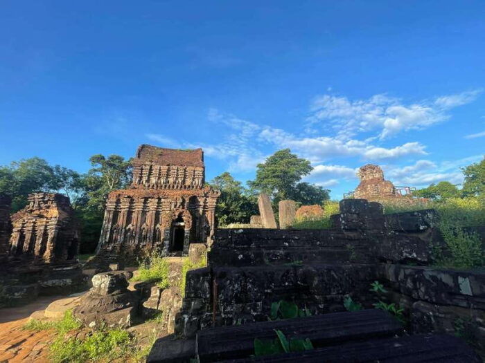 Hoi An: My Son Ruins: Guide-Bus-Boat-Cultural Show-Lunch - Customer Reviews