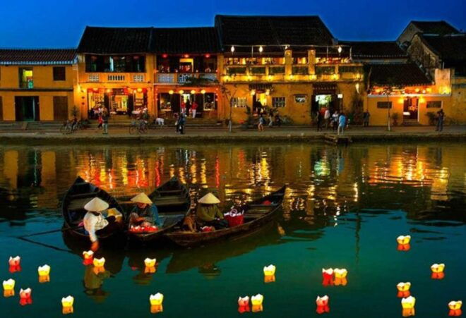 Hoi An: Night Boat Trip and Release Lantern at Hoai River - Customer Feedback