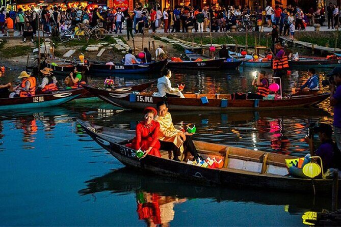 Hoi An Night Boat Trip & Floating Lantern Experience - Who Should Consider This Experience?