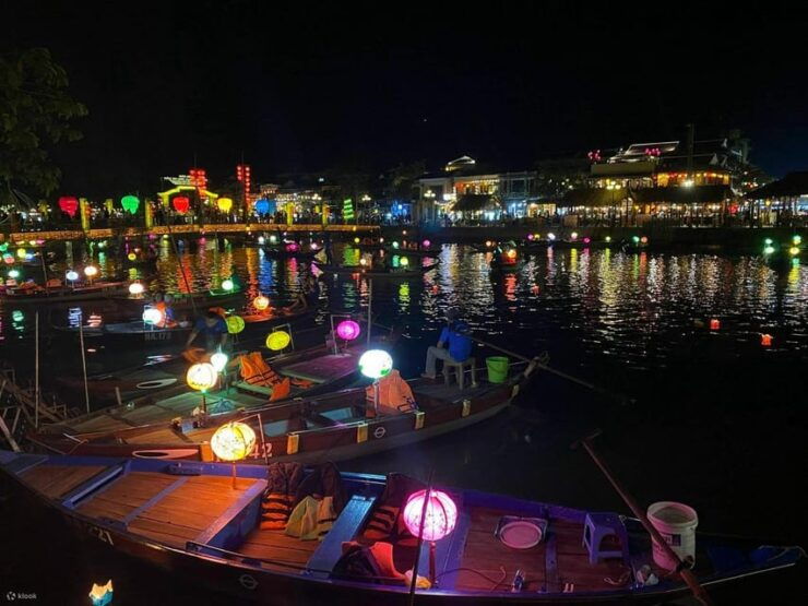 HOI AN : NIGHT BOAT TRIP WITH LANTERN - Good To Know