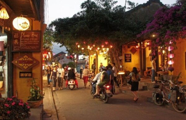 Hoi An: Night Food Tasting Tour - The Sum Up