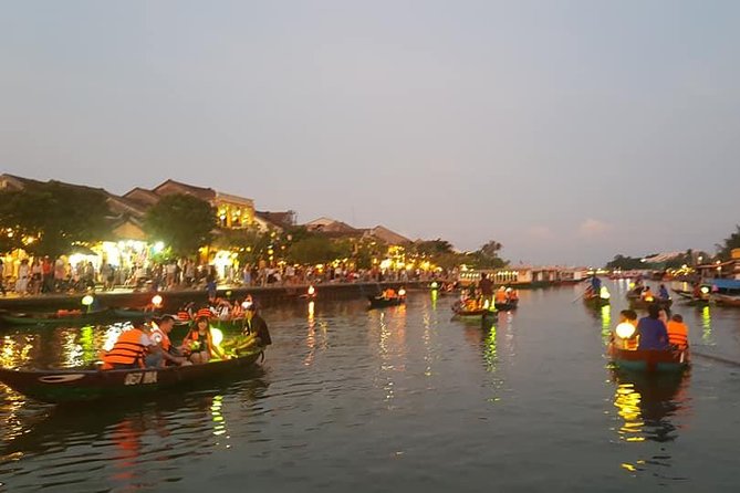 Hoi an Nightlife Tour With Hoi an Ancient Walking Tour, Boat Ride, Night Market - The Sum Up