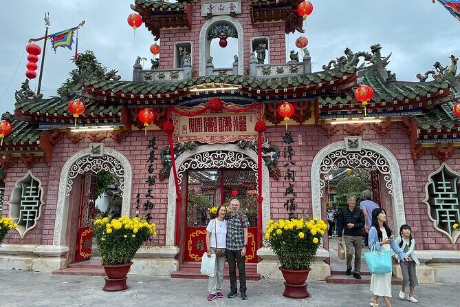 Hoi An Old Town Walking Tour with Boat Ride & Lantern Release - FAQ