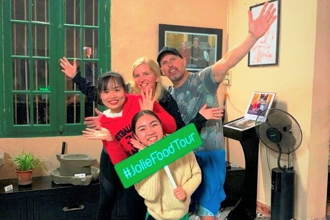 Hoi An: Pocket Friendly Food Tour of Hoi An in Vietnam- HFA - Exploring Hoi An Old Town