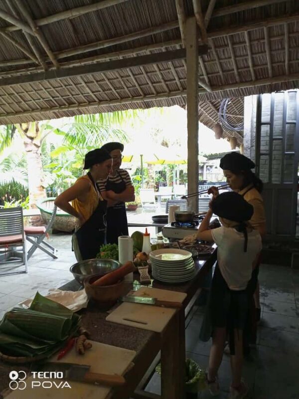 Hoi An: Private Cooking Class by The Basket Boat Café - What Makes This Tour Special?