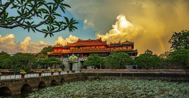 Hoi an : Private Day Trip to Imperial City - Hue With Driver - Transportation Details