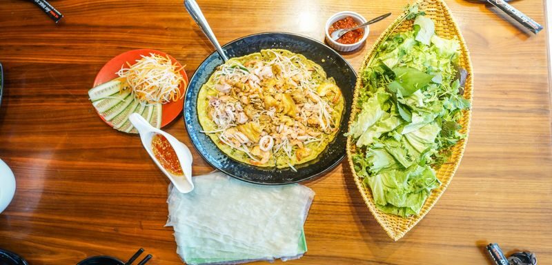 Hoi An Private Food Tour with Aodai Rider - What the afternoon and evening schedules feel like