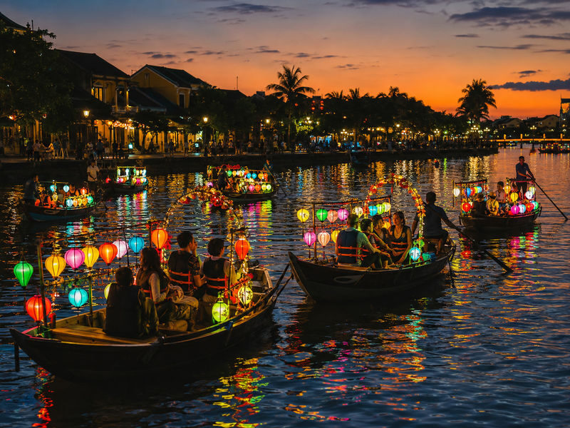 Hoi An: Private Lantern Boat Ride & Floating Lantern-Making Class - What to know before you go