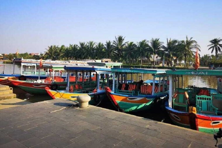 Hoi An: Private Lantern Cruise on the Thu Bon River - Important Information
