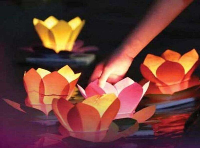 Hoi An: Private Night Boat Trip & Release Lantern on River - Immerse Yourself in the Lantern Lighting Tradition