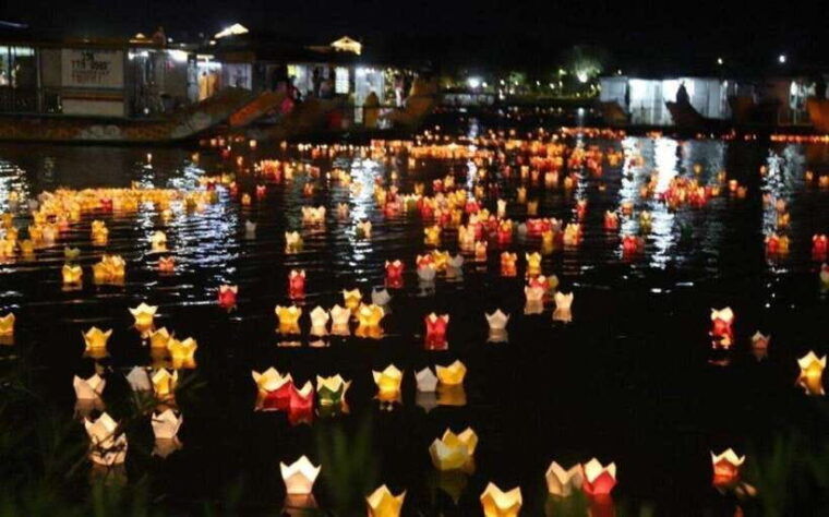 Hoi An: Private Night Boat Trip & Release Lantern on River - Experience Hoi Ans Culture Like a Local