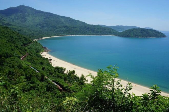 Hoi An: Private Transfer to Hue With Sightseeing Stops - Booking Instructions