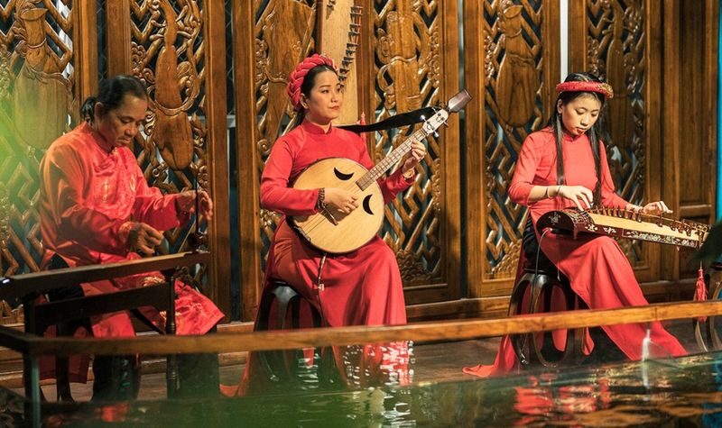 Hoi An Sense Michelin Restaurant: Central Vietnamese Cuisine - Following the evening schedule