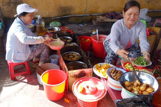Hoi an Street Food - Private Tour - Traditional Vietnamese Dishes to Try