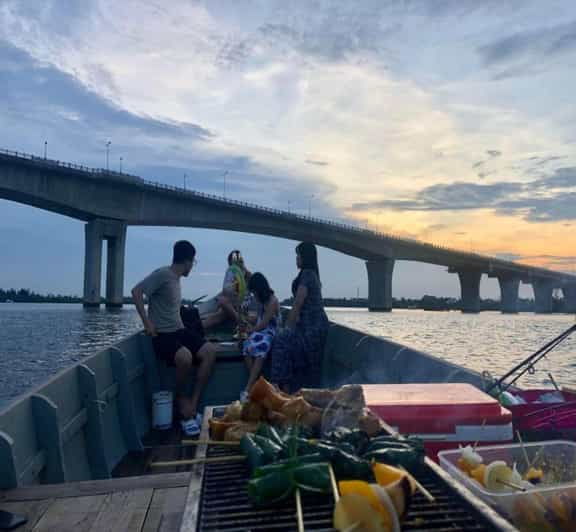 Hoi An: Sunset BBQ Fishing Tour With Locals by Boat Cruise - Good To Know