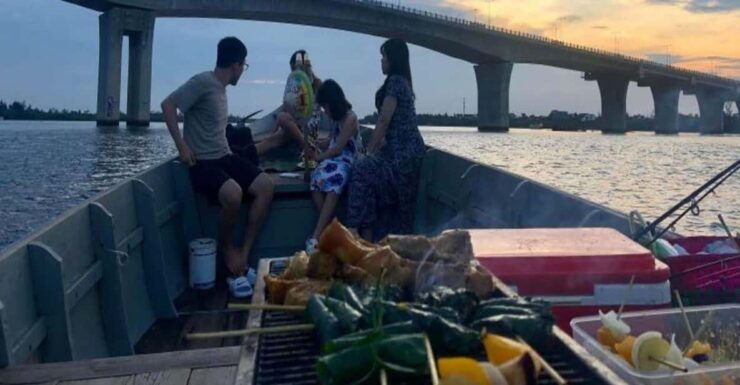 Hoi An: Sunset BBQ Fishing Tour With Locals by Boat Cruise - Itinerary Highlights