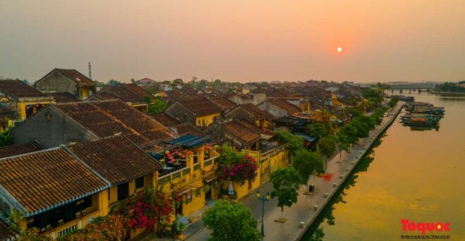 Hoi an to Danang International Airport/Da Nang - Private Car - Vehicle Options