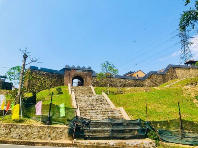 Hoi An To Hai Van Pass & Golden Hand Bridge by Easyride Tour - Booking Process