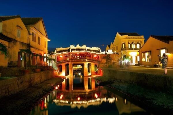 Hoi An Tour: Boat Ride & Lantern Release. - Lantern Release Tradition