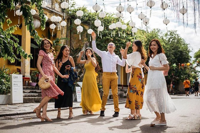 Hoi an Tourist Photography Package - Availability and Reservation Process