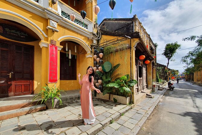 Hoi an Town Private Walking Tour With Boat Trip - Itinerary for the Walking Tour