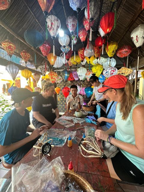 Hoi An: Tra Que Vegetable Village by Bike & Lantern Making - Tour Highlights