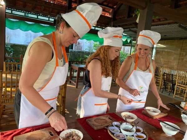 Hoi An: Vegan Cooking Class - Market & Coconut Basket Boat - Frequently Asked Questions