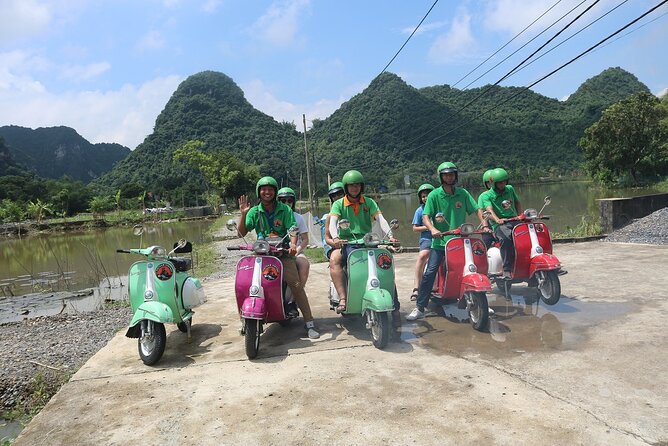 Hoi An Vespa Tour Rural Villages Experience - Interacting With Friendly Locals