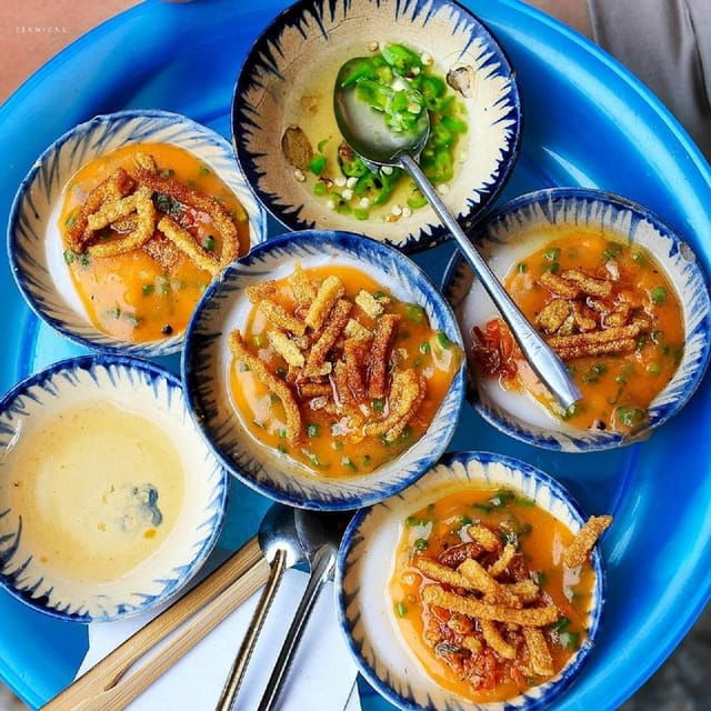 Hoi An Walking Street Food Tour by Local Guide - Good To Know