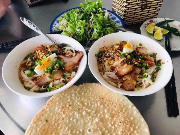 Hoi An Walking Street Food Tour by Local Guide - Important Tour Information