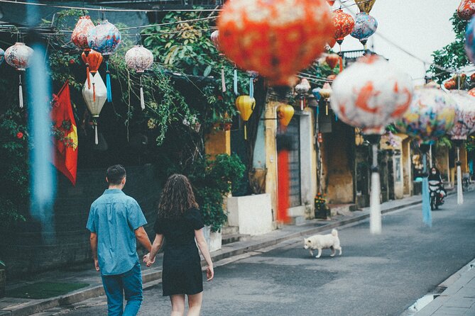 Hoi an Walking Tour With a Personal Photographer - Experience Details
