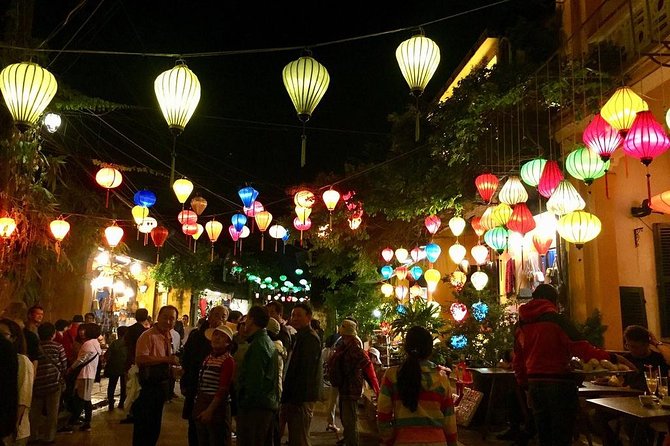 Hoi an Walking Tour With Night Market, Colourful Lanterns,Boat Ride(Privatetour) - Captivating Boat Ride on the Hoai River