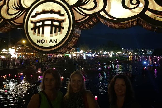 Hoi an Walking Tour With Night Market, Sampan Boat Ride From Da Nang or Hoi an - Common Questions