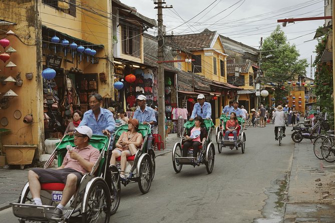 Hoi An Walking With Lantern Making and Food Tour - Traveler Photos