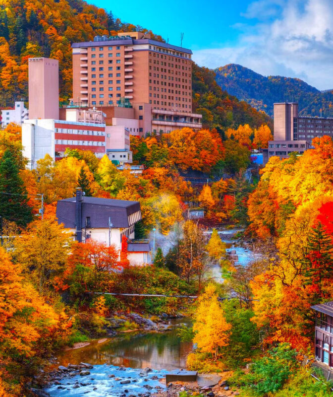 Hokkaido Autumn Maple Viewing Limited - Lake Toya Jozankei Onsen & Mount Yotei Spring Water Park & Lake Toya Showa Shinzan Bear Ranch Day Tour - Should you book the Lake Toya and Jozankei day tour?