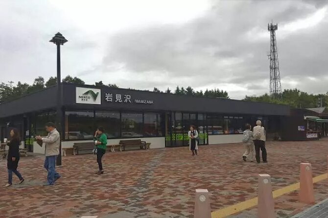 Hokkaido Day Tour From Sapporo: Asahiyama Zoo, Blue Pond Japan - Tour Details and Pricing