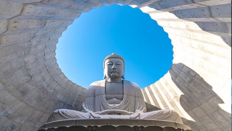 Hokkaido Hill Buddha, Noboribetsu Jigokudani, and Lake Toya Small Group Tour | Departing from Sapporo | Driver-Guide Service with Optional Hotel Pickup and Drop-off - From Sapporo to Hokkaido’s southern sights