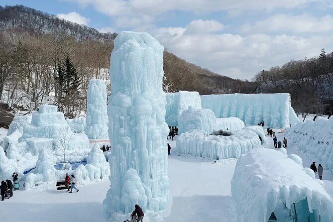 Hokkaido Lake Shikotsu Ice Festival Season Limited Day Tour - Is This Tour Right for You?