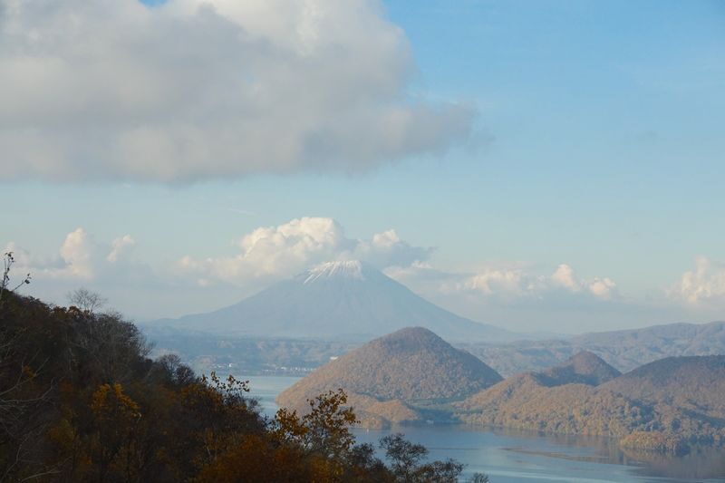 Hokkaido | Lake Toya, Noboribetsu Jigokudani (Hell Valley), Mount Usu Day Trip with Gourmet Food & Stunning Views | Depart from Sapporo - Noboribetsu Jigokudani: steam, sulphur and a short walk