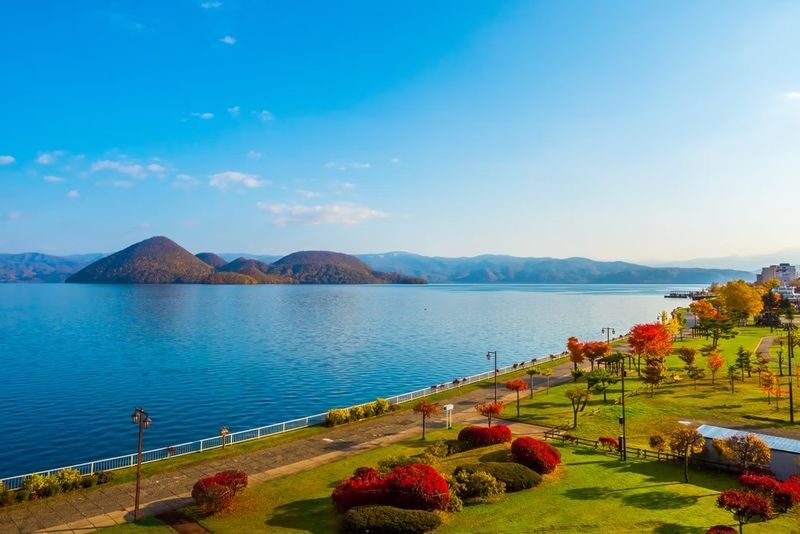 Hokkaido Mount Yotei, Lake Toya, Noboribetsu Nature Day Tour (Small Group Transfer) - Should you book it?