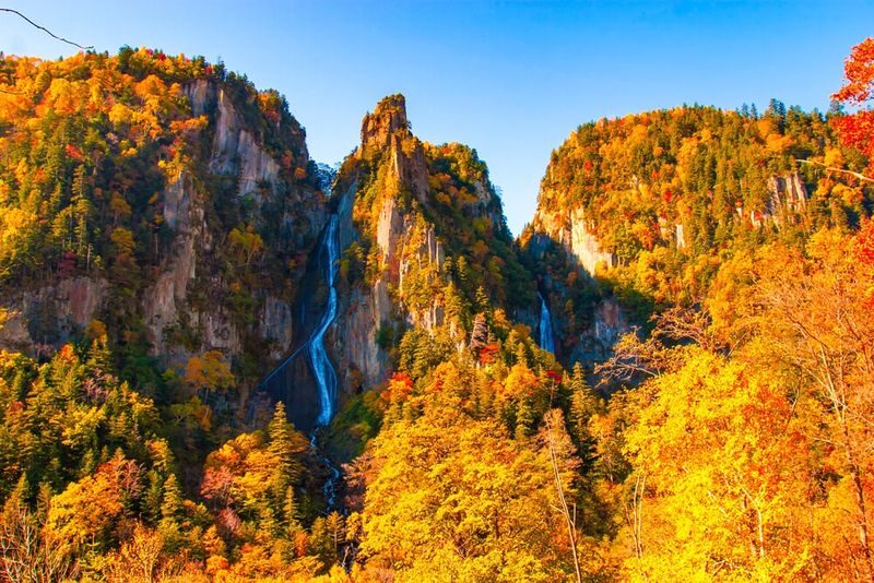 Hokkaido | Noboribetsu, Lake Toya, Asahikawa Private Chartered Day Tour | Customizable Itinerary - Lake Toya: viewpoints, a ropeway, or a cruise