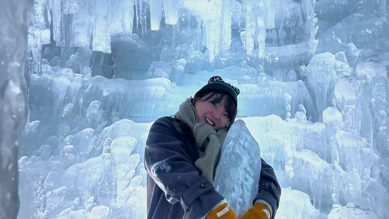 Hokkaido Sapporo/Chitose Lake Shikotsu Ice Museum Hyoto Festival Bus - Should you book this Lake Shikotsu bus trip?