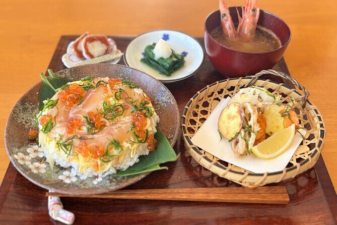 Hokkaido Seafood Chirashi Sushi Experience with Matcha in Sapporo - Good To Know