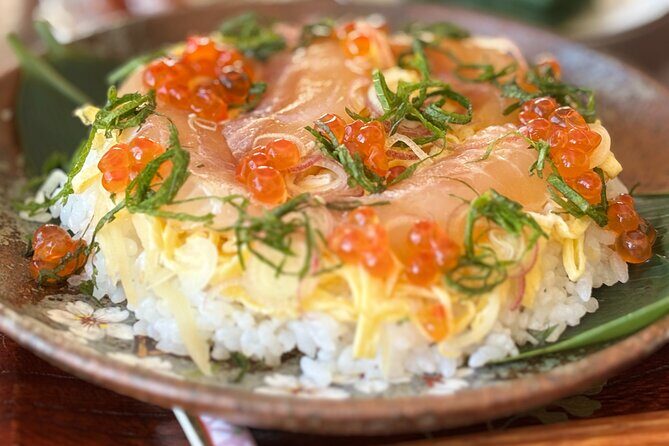 Hokkaido Seafood Chirashi Sushi Experience with Matcha in Sapporo - An In-Depth Look at the Experience