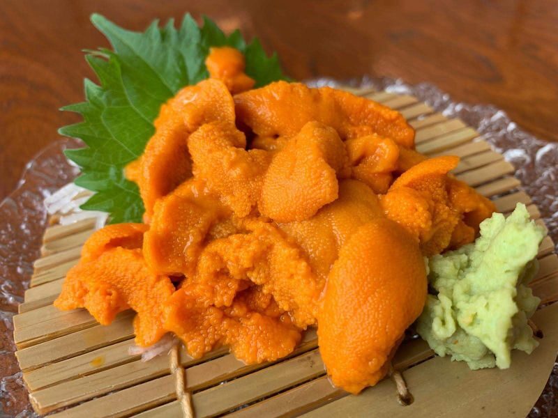 Hokkaido: Shakotan Sea Urchin & Yoichi Whisky Distillery 1-Day Tour - Lunch by the sea: the main splurge