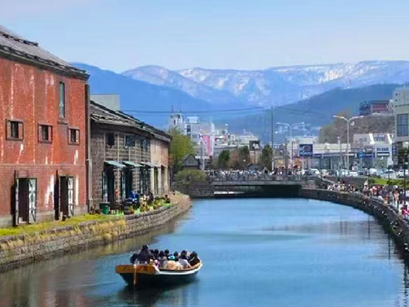 Hokkaido West Coast Tour: Otaru & Yoichi Distillery & Shakotan Peninsula Day Trip from Sapporo - What the schedule means in practice