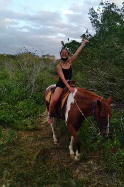 Holbox: Private Horseback Riding - Suitable for All Horse Lovers