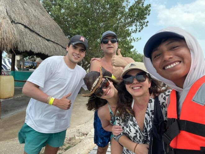 Holbox: Punta Mosquitos, Yalahau, and Passion Island Boat Tour - Discovering Isla Pasión