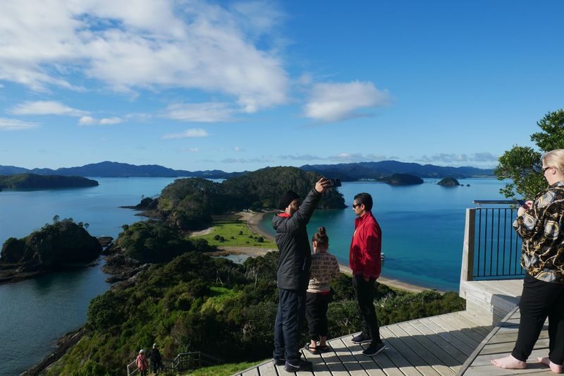 Hole in the Rock Cruise and Island Tour in Bay of Islands - Pack for changing weather and sea conditions