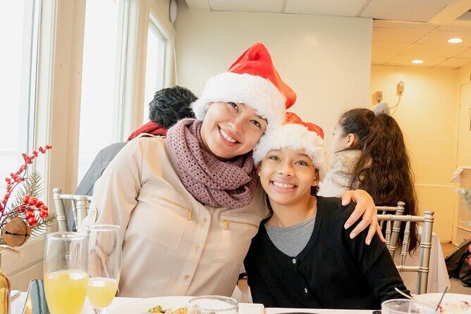 Holiday Brunch with Cocoa Cruise in New York City - The Experience in Detail